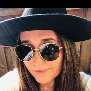 Meet your Posher, Lindsey